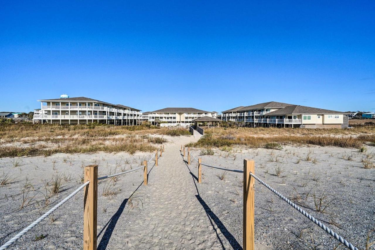 Oak Island Beachfront Condo With Community Pool Buitenkant foto