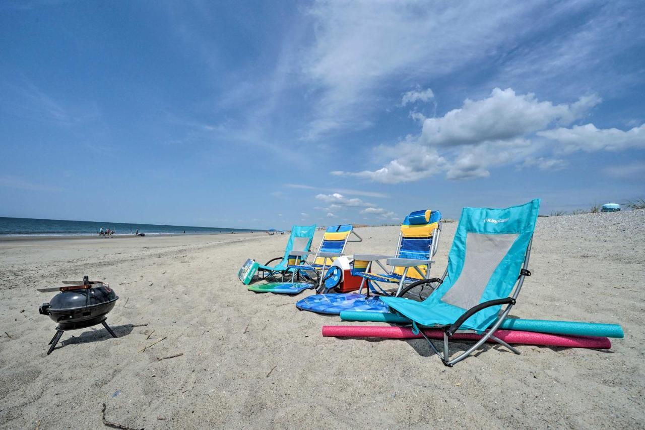 Oak Island Beachfront Condo With Community Pool Buitenkant foto
