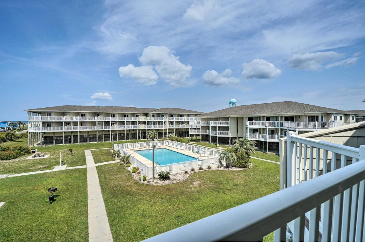 Oak Island Beachfront Condo With Community Pool Buitenkant foto