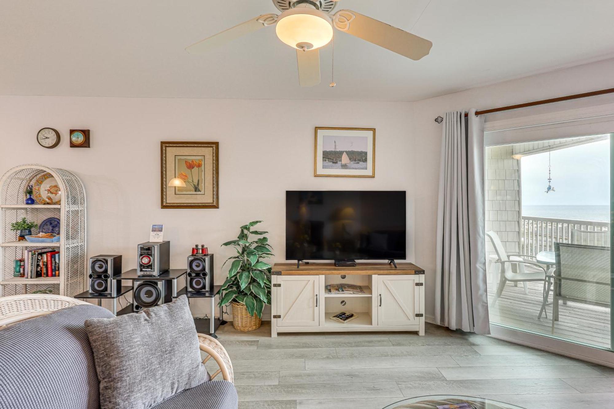 Oak Island Beachfront Condo With Community Pool Buitenkant foto